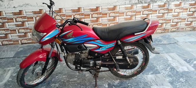 Honda 100 pridor