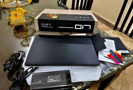 HP Omen 17 Gaming Laptop RTX 4060 8GB Dedicated Card 16Gb Ram like NEW