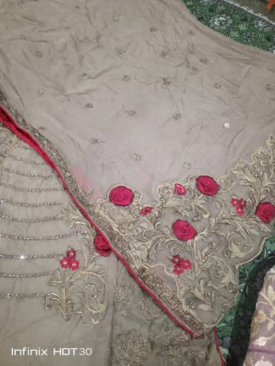 beautiful design condition good