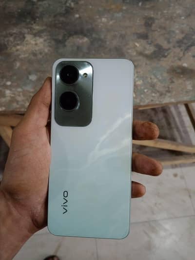 Vivo y18.4/128