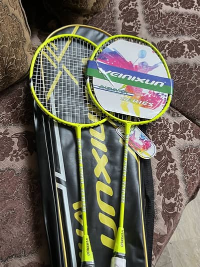 IVEINIXUN 2 rackets brand new