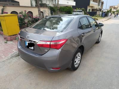 Corolla Gli Auto 2016