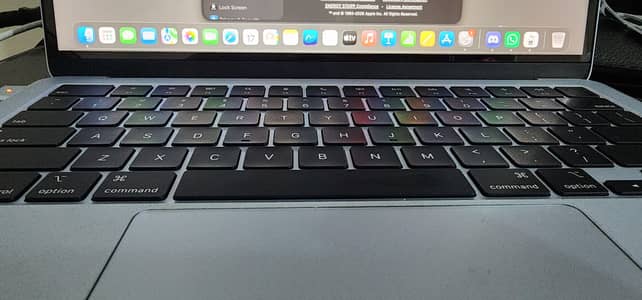 MacBook Air M4 16/256 used