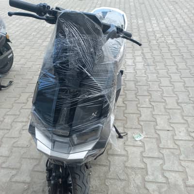 T 10 electric bikes
