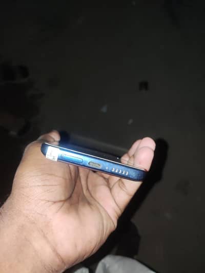 moto adge 2021