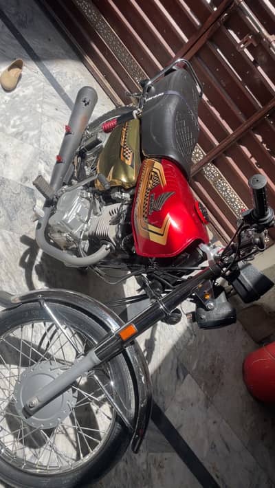 CG 125 Gold edition