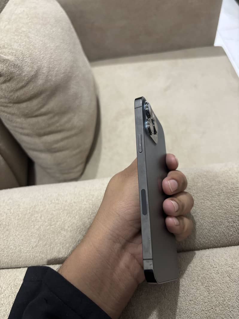 13 pro max 0