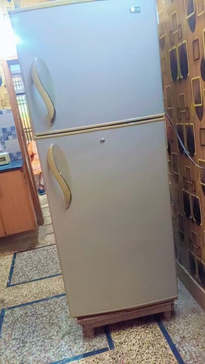 Lg refrigerator for sale