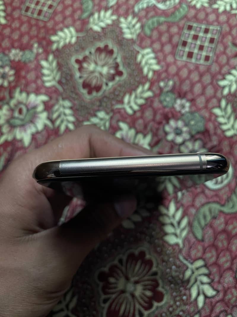 Iphone 11 pro max 8
