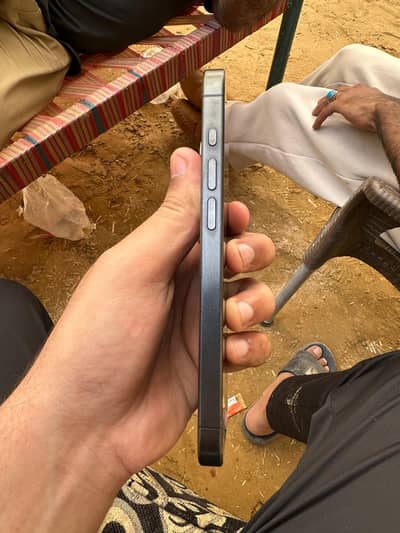 iPhone 15 pro factory unlocked