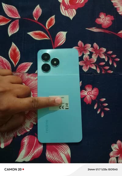 Realme note 50