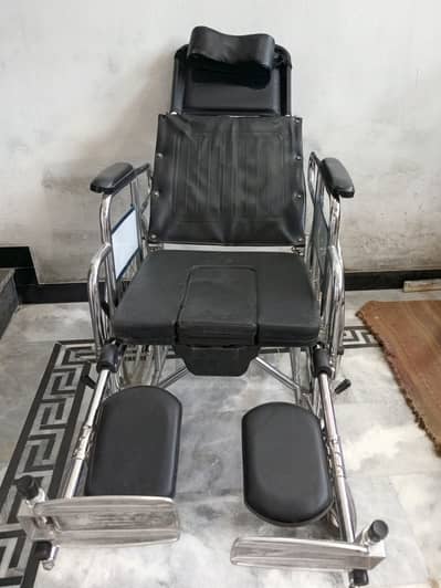 Comfortable Comod Wheelchair for Sale | Strong & Adjustable | Good Co