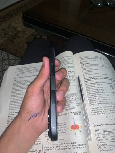 Iphone 16 jv  128 gb