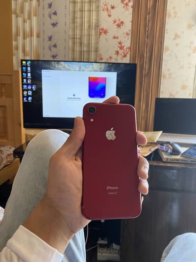 iPhone XR 9/10 red genuine set