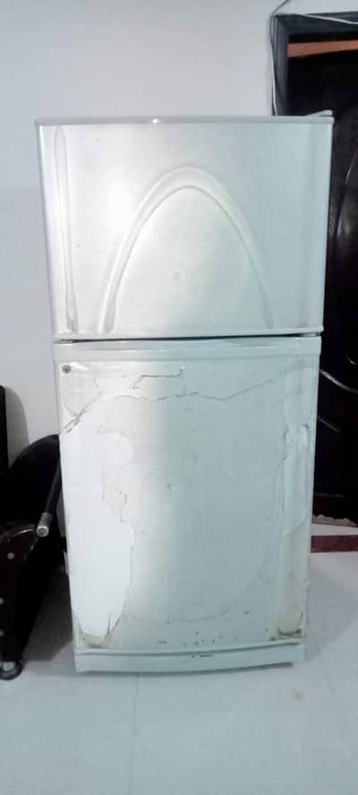 Dawlance Fridge Available For Sale