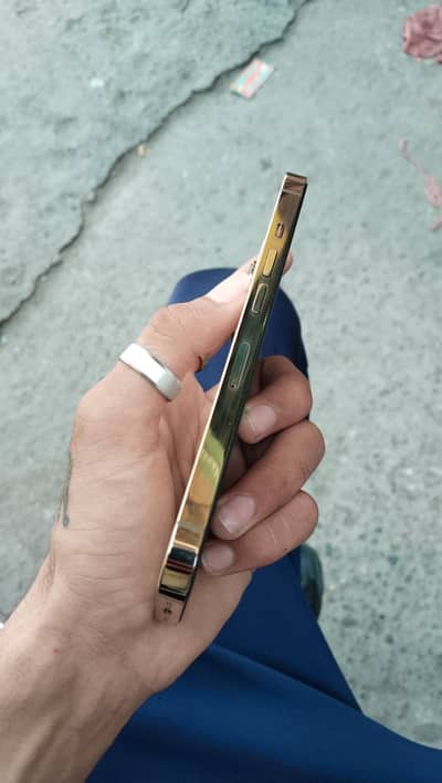 Iphone 13 PRO chance wala