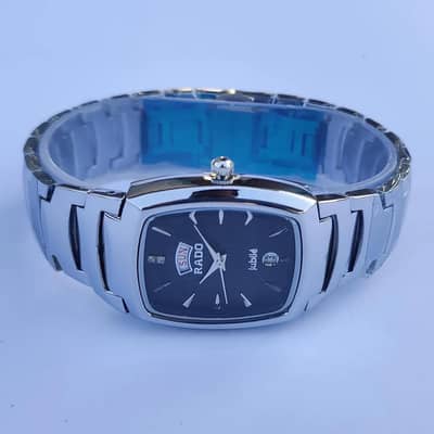 ​Beautiful Quartz Watch for Sale