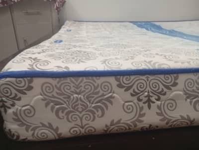 8 INCH MARTRESS KING SIZE 2 IN 1
