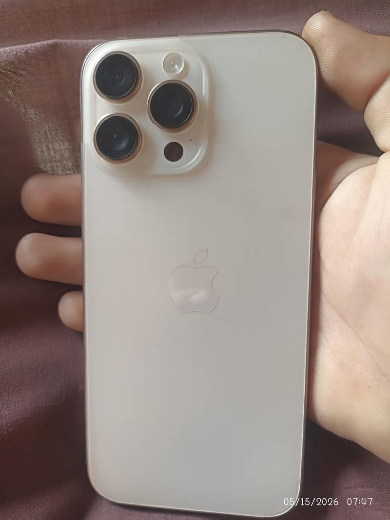 16 pro max 8