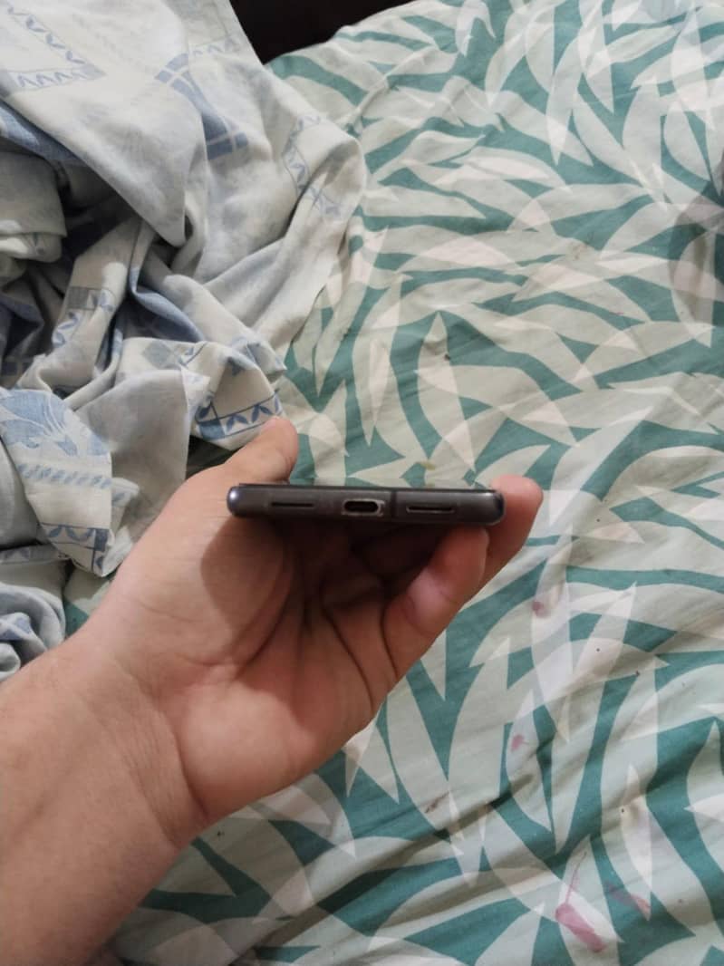 Google Pixel 7 5
