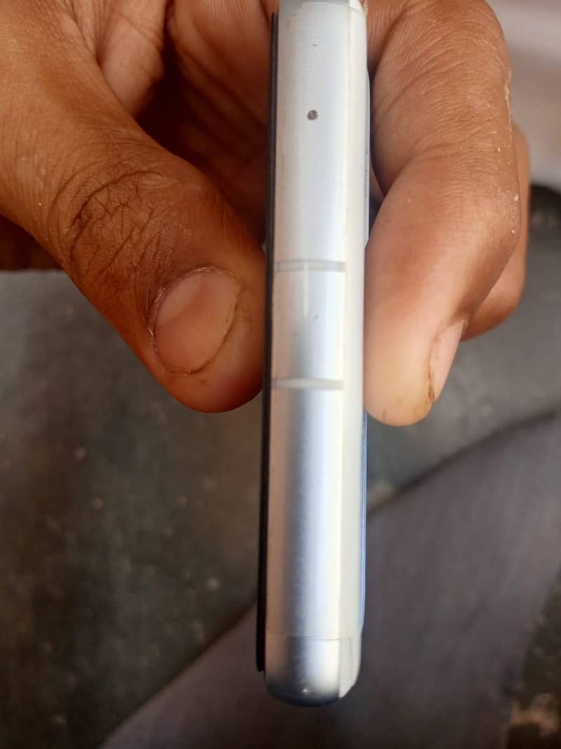 pixel 7a 3