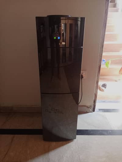 Brand new condition PEL water dispenser