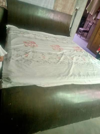 Queen Size Solid Wooden Bed for Sale Strong Durable Good Condition