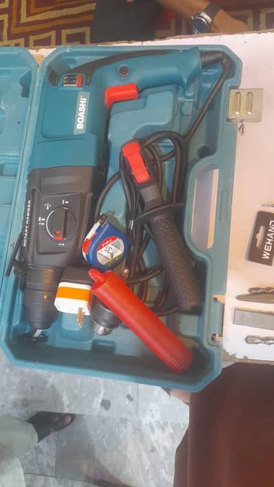 Numan electric store and repairing centre