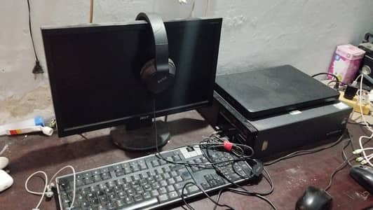 PC With LCD for sale Lenovo Core i3 2nd Gen 500gb Hdd 8gb RAM