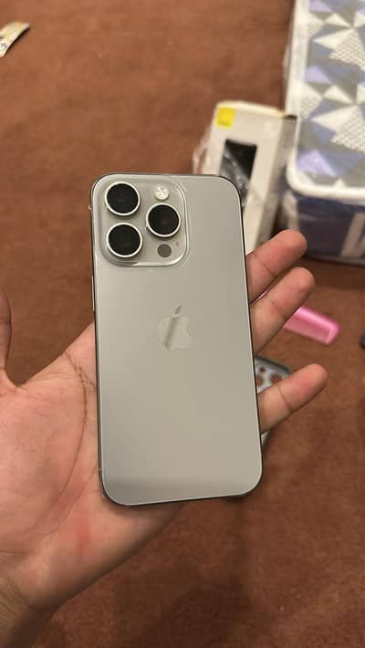iPhone 15 pro jv