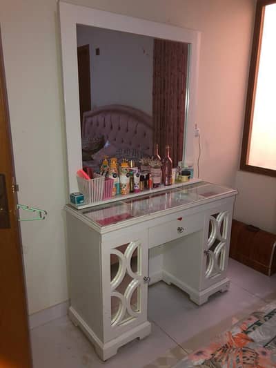 Dressing Table for sale
