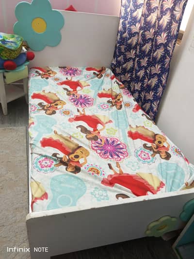 kids bed, book shelve side drawer