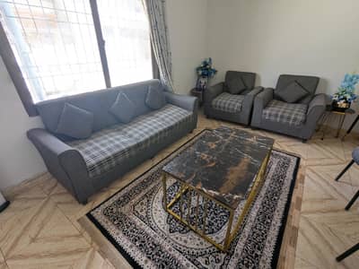 5 Seater Sofa for Sell