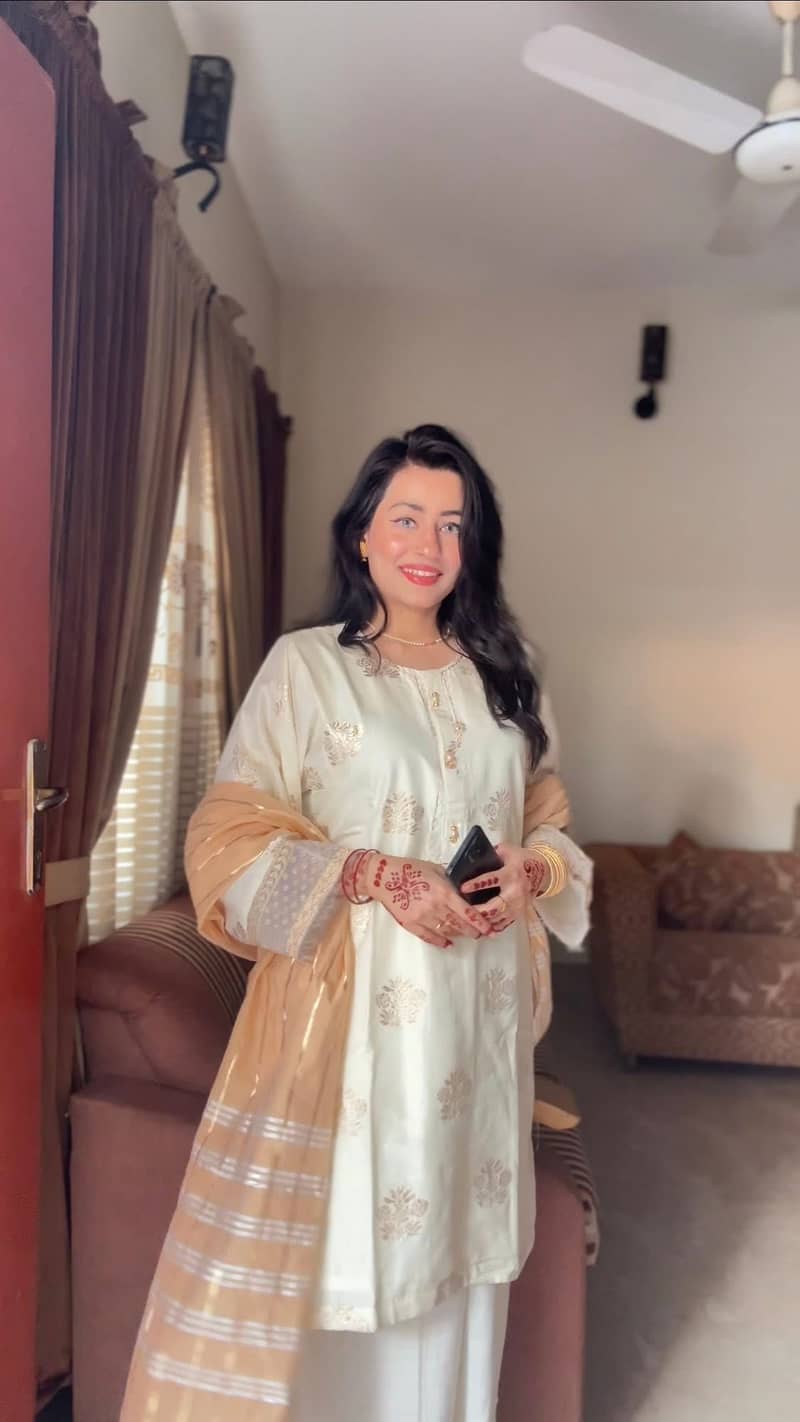 Off white Eid Outfit 2