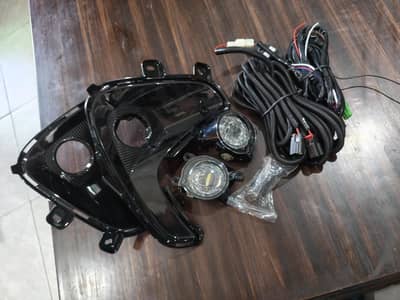 Toyota Yaris Original Japan Imported Fog / Bumper Lights