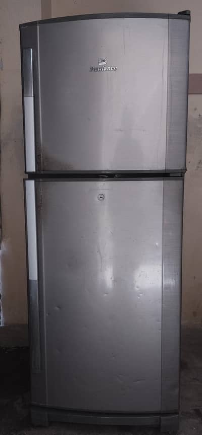 Dawlance Fridge in Good Condition