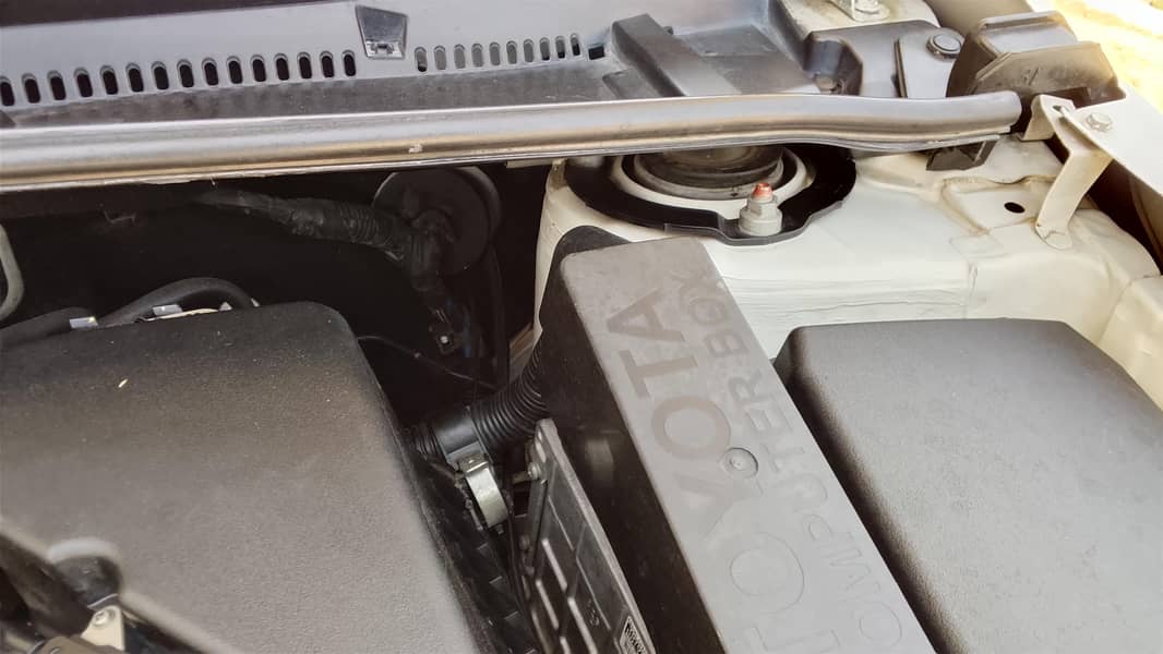 Corolla Altis 5