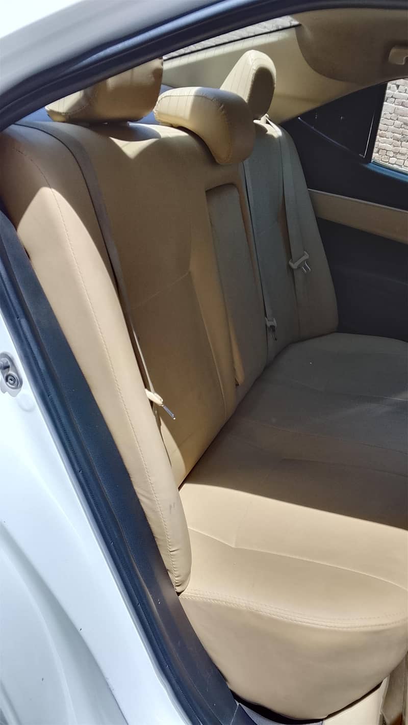 Corolla Altis 11