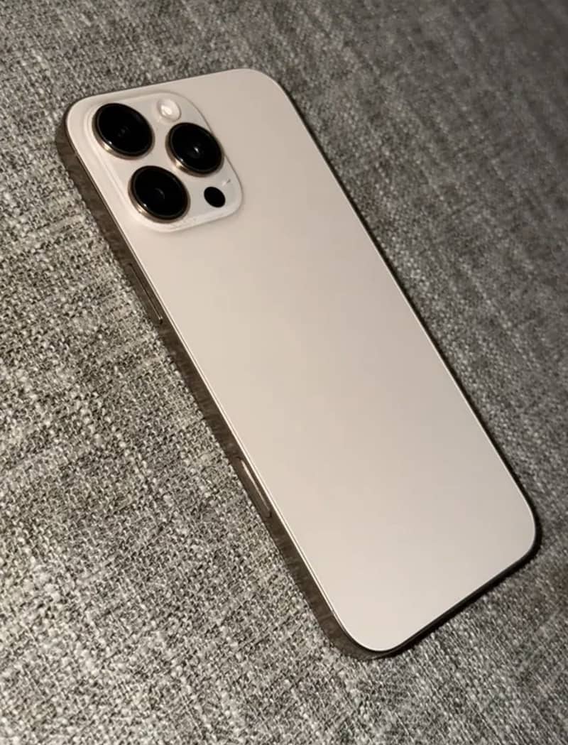 Iphone 16 Pro Max 0