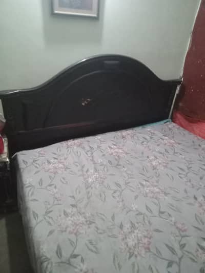 wooden bed