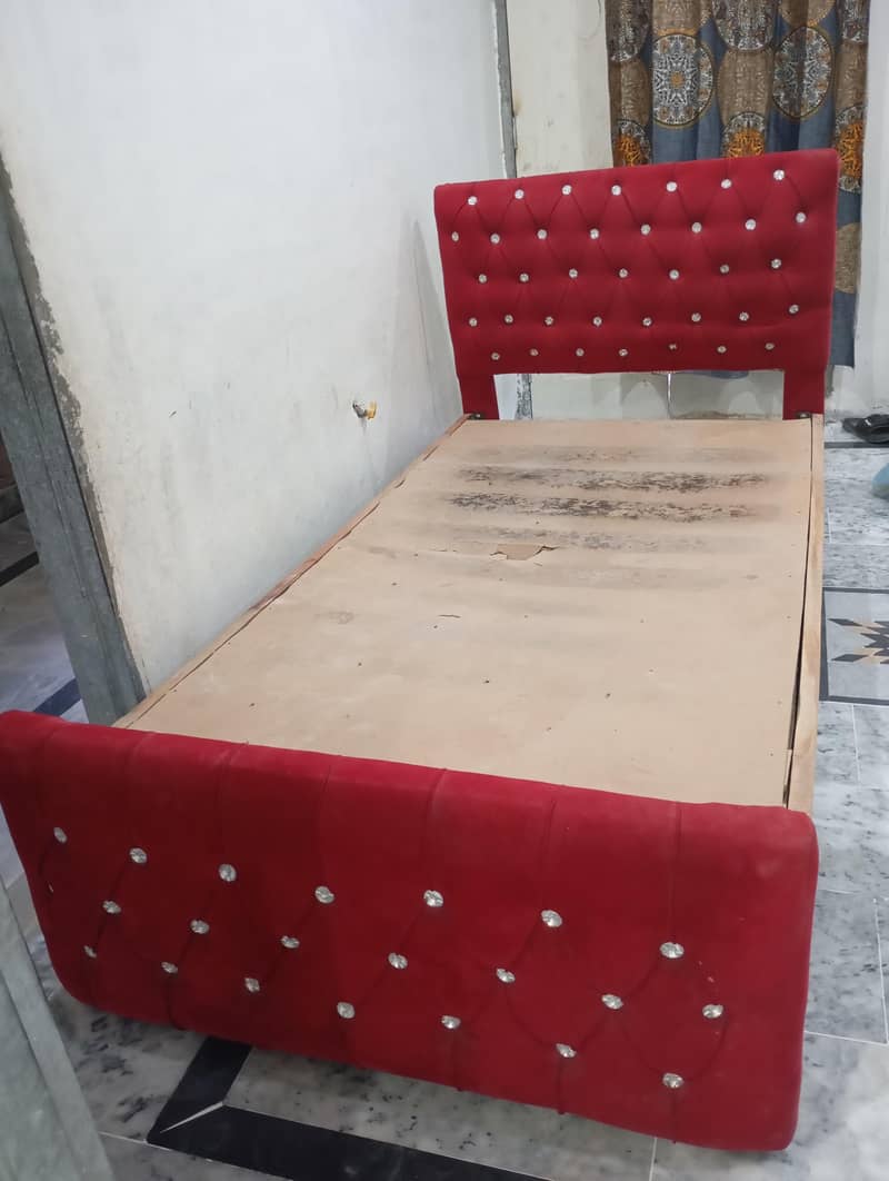 Single bed 1