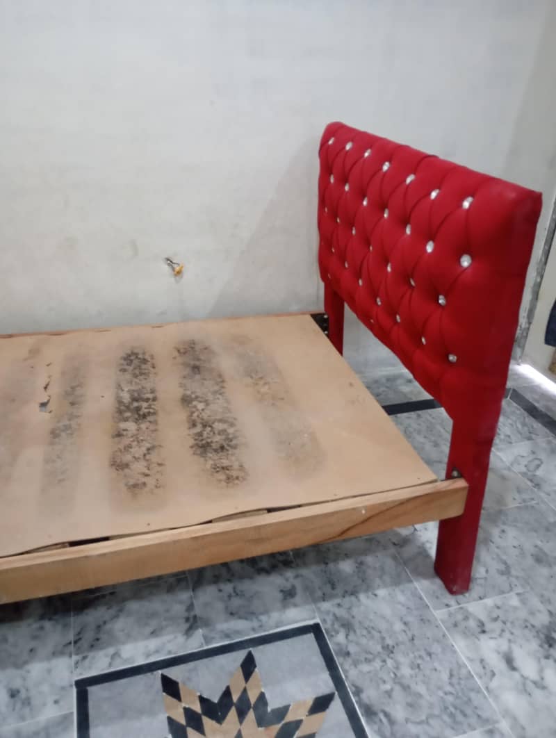 Single bed 2