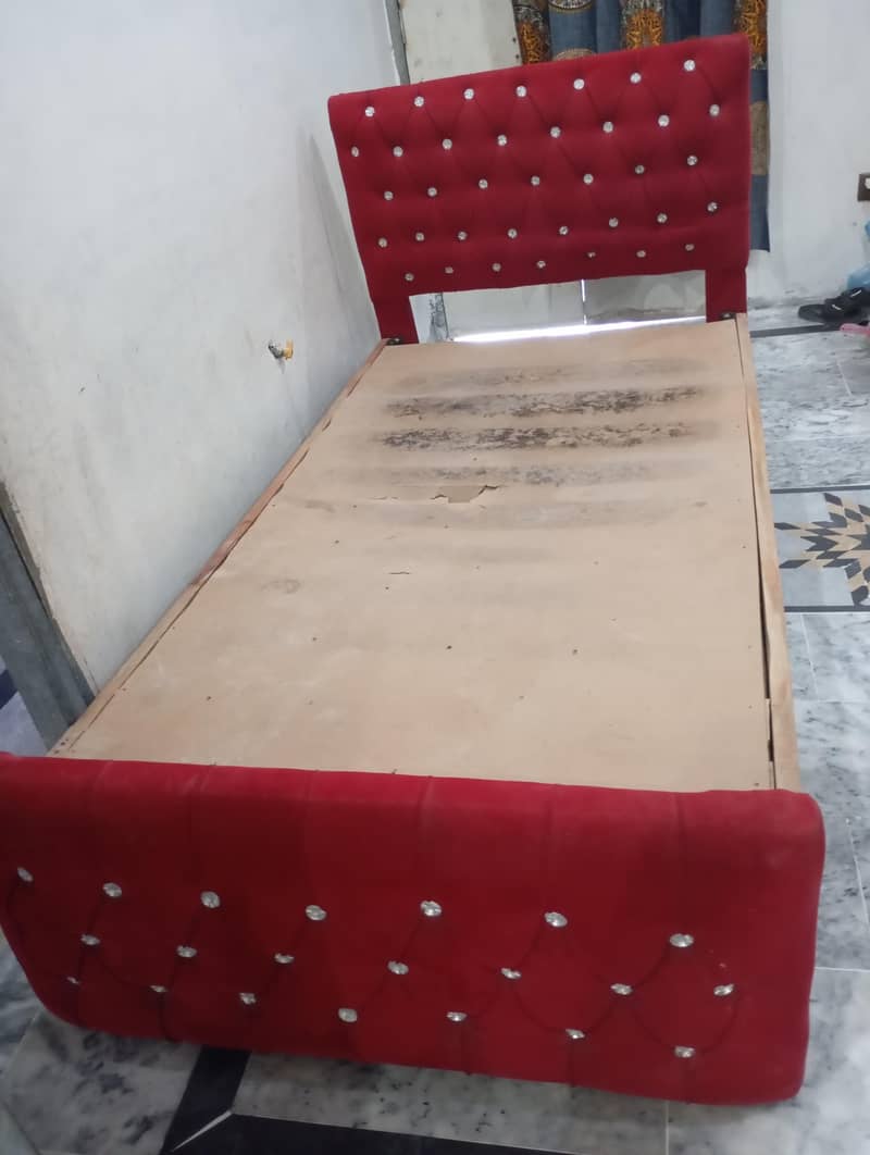 Single bed 3