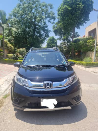 Honda BR-V MT 2018 for sale.
