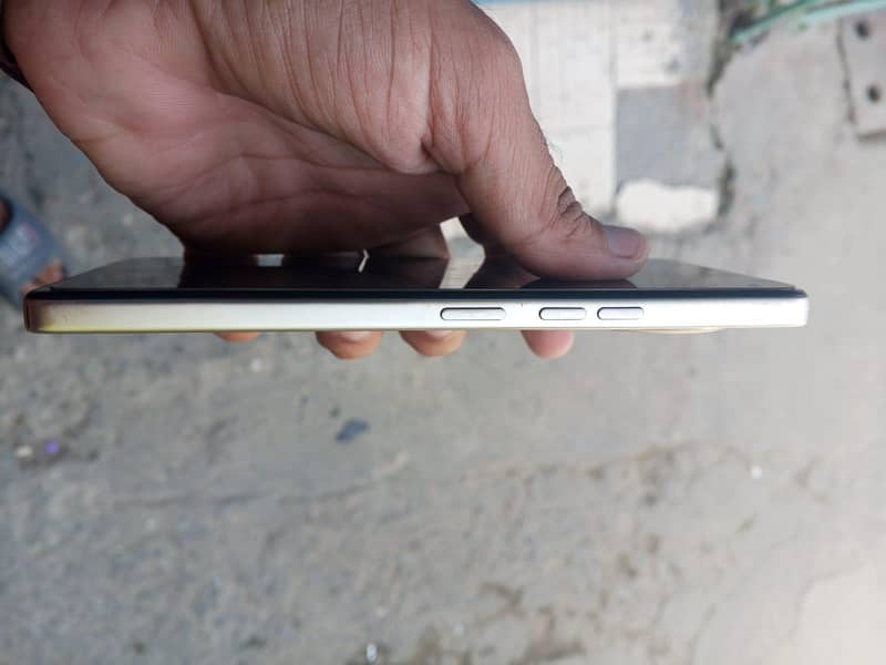 Tecno camon 30 1