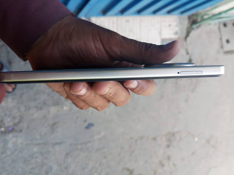 Tecno camon 30 4
