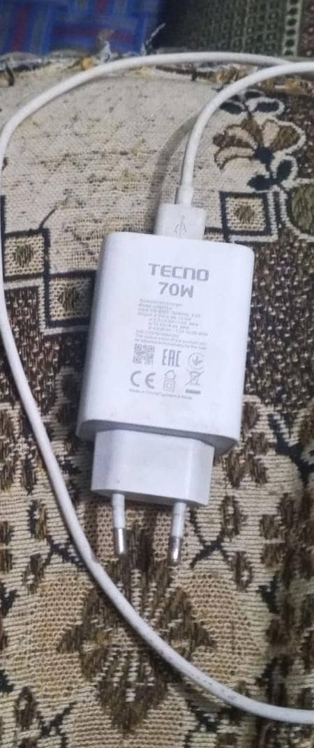Tecno camon 30 6