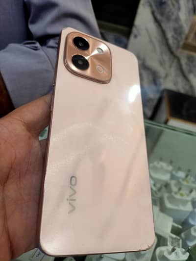 vivo y28 8,128