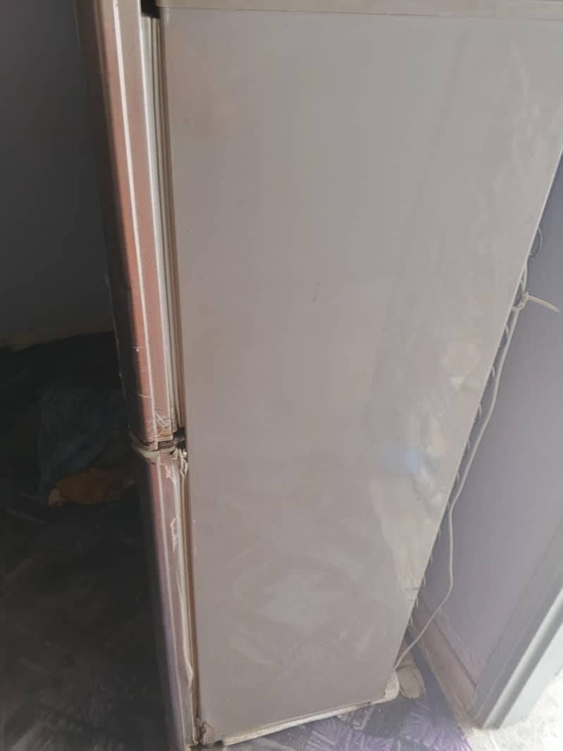 Refrigerator 3