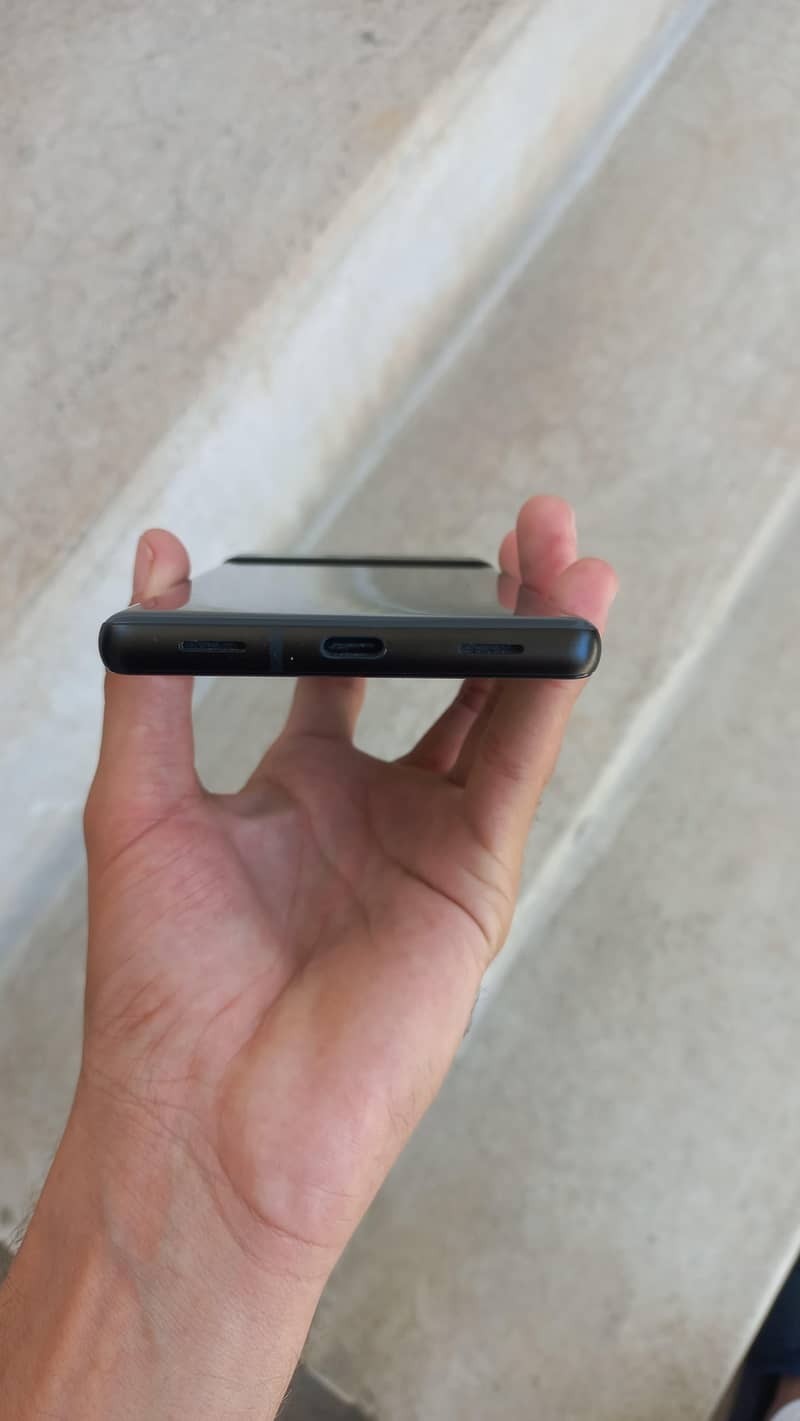 Google pixel 6a 5